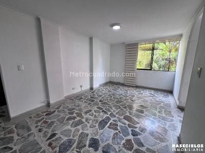 Apartamento en venta en Santa Teresita, Medellín · foto 3 de 20