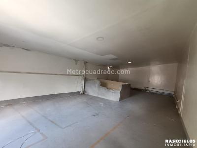 Casa de 5 alcobas en arriendo en La Floresta, Medellín, 430 m² · foto 20 de 20