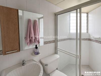 Apartamento de 3 alcobas en venta en Calasanz, Medellín, 76 m² · foto 6 de 9