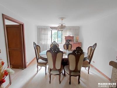 Apartamento en venta en Castropol, Medellín · foto 3 de 16