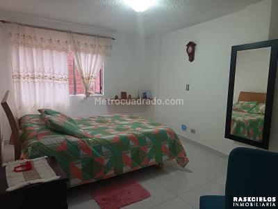 Apartamento de 3 alcobas en venta en Los Pinos, Medellín, 100 m² · foto 9 de 13