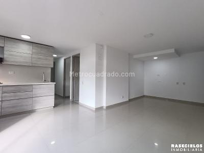 Apartamento de 3 alcobas en venta en Castropol, Medellín, 80 m² · foto 2 de 15