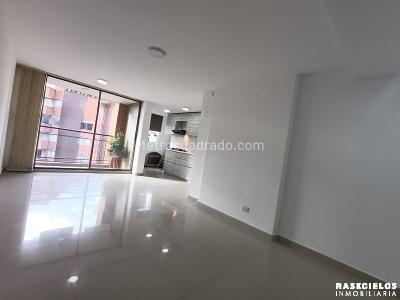 Apartamento de 3 alcobas en venta en Castropol, Medellín, 80 m² · foto 4 de 15