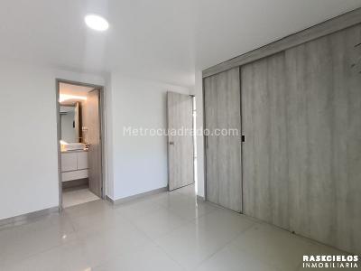 Apartamento de 3 alcobas en venta en Castropol, Medellín, 80 m² · foto 11 de 15