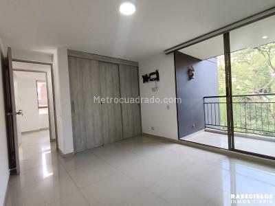 Apartamento de 3 alcobas en venta en Castropol, Medellín, 80 m² · foto 13 de 15