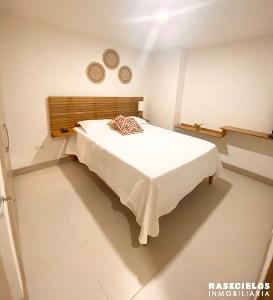 Apartamento de 2 alcobas en venta en Laureles, Medellín, 89 m² · foto 3 de 12