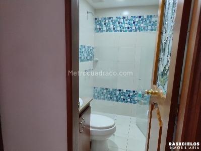 Apartamento de 4 alcobas en venta en Laureles, Medellín, 102 m² · foto 3 de 11