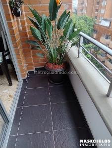 Apartamento de 4 alcobas en venta en Laureles, Medellín, 102 m² · foto 5 de 11