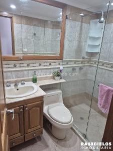 Apartamento de 3 alcobas en venta en Laureles, Medellín, 124 m² · foto 6 de 8