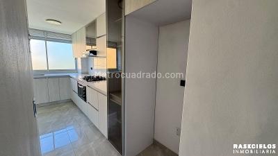 Apartamento de 3 alcobas en venta en Belen La Palma, Medellín, 95 m² · foto 3 de 15