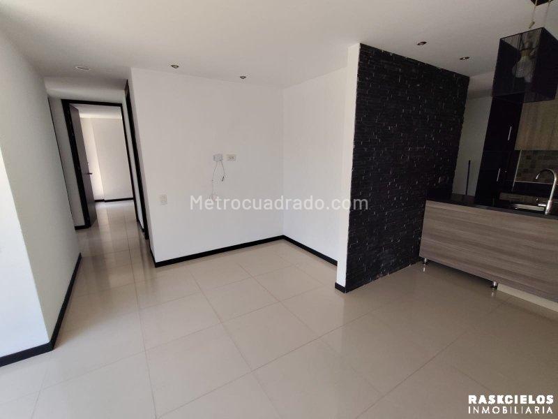 Piso – Envigado, Valle de Aburrá - Más