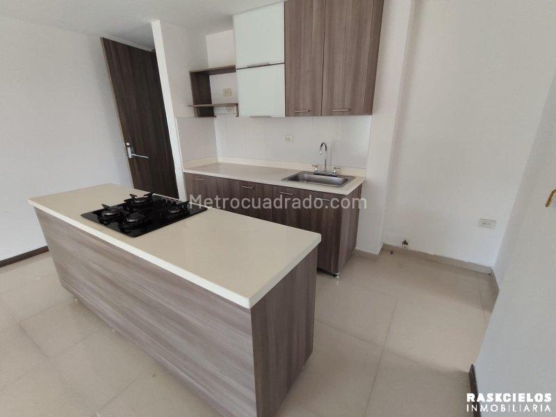 Apartamento en Arriendo, Abadia, Envigado - Widok 2