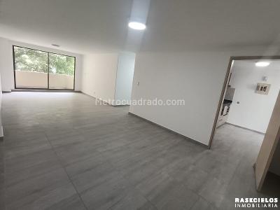 Apartamento de 3 alcobas en venta en El Poblado, Medellín, 137 m² · foto 4 de 20