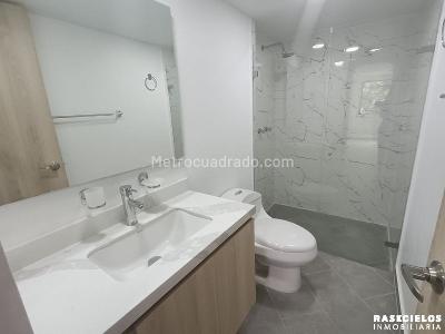 Apartamento de 3 alcobas en venta en El Poblado, Medellín, 137 m² · foto 19 de 20