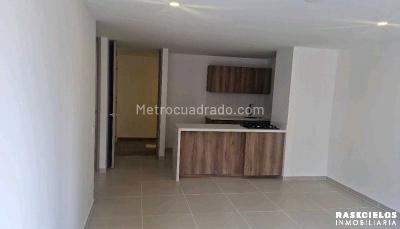 Apartamento de 2 alcobas en venta en El Poblado, Medellín, 80 m² · foto 3 de 20