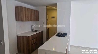 Apartamento de 2 alcobas en venta en El Poblado, Medellín, 80 m² · foto 7 de 20