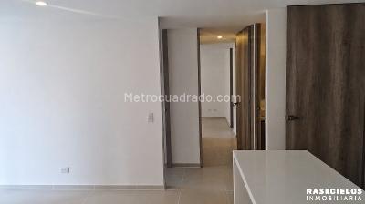 Apartamento de 2 alcobas en venta en El Poblado, Medellín, 80 m² · foto 11 de 20
