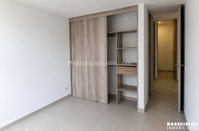 Apartamento de 2 alcobas en venta en El Poblado, Medellín, 80 m² · foto 14 de 20