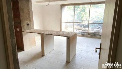 Apartamento de 2 alcobas en venta en San Jose, Sabaneta, 53 m² · foto 2 de 18