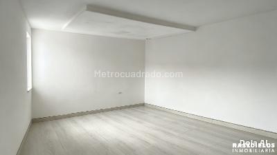 Apartamento de 2 alcobas en venta en San Jose, Sabaneta, 53 m² · foto 5 de 18