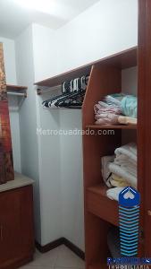 Apartamento de 3 alcobas en venta en Laureles, Medellín, 80 m² · foto 15 de 20