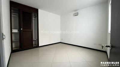 Apartamento en venta en Simon Bolivar, Medellín · foto 3 de 12
