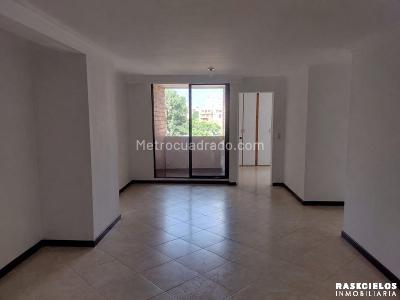 Apartamento en venta en La Floresta, Medellín · foto 12 de 18