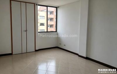 Apartamento en venta en La Floresta, Medellín · foto 17 de 18