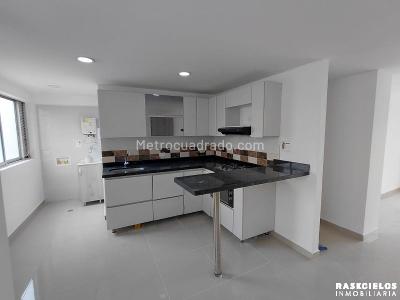 Apartamento de 3 alcobas en arriendo en Conquistadores, Medellín, 124 m² · foto 2 de 15