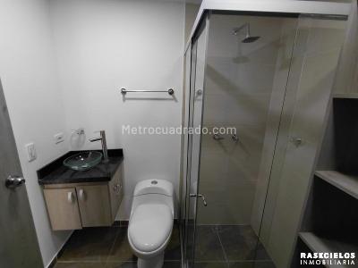 Apartamento de 3 alcobas en arriendo en Conquistadores, Medellín, 124 m² · foto 4 de 15
