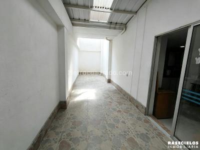 Apartamento de 3 alcobas en arriendo en Conquistadores, Medellín, 124 m² · foto 15 de 15