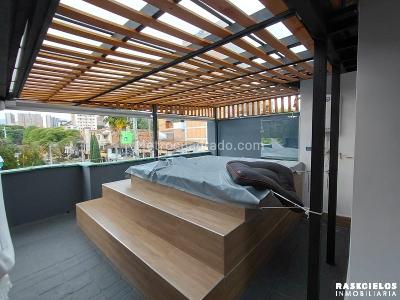 Casa de 3 alcobas en venta en Los Colores, Medellín, 371 m² · foto 18 de 20