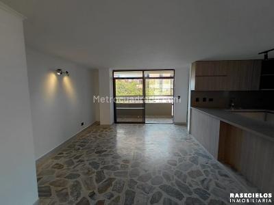 Apartamento de 3 alcobas en arriendo en Conquistadores, Medellín, 120 m² · foto 10 de 20