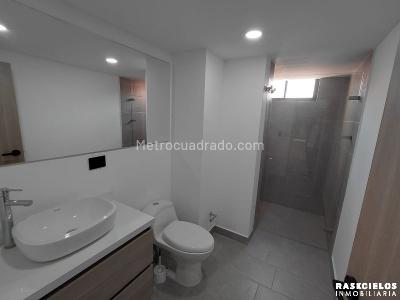 Apartamento de 3 alcobas en arriendo en Conquistadores, Medellín, 120 m² · foto 17 de 20