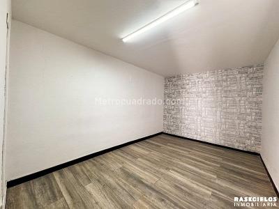 Casa de 5 alcobas en arriendo en El Nogal, Medellín, 257 m² · foto 2 de 20
