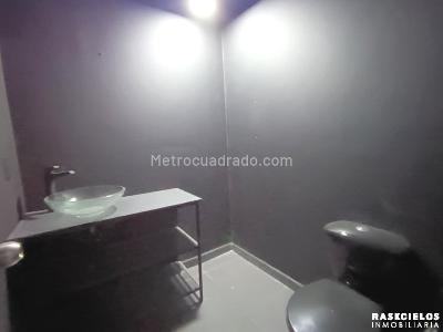 Casa de 5 alcobas en arriendo en El Nogal, Medellín, 257 m² · foto 10 de 20