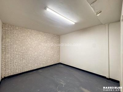 Casa de 5 alcobas en arriendo en El Nogal, Medellín, 257 m² · foto 13 de 20