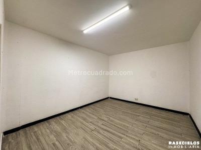 Casa de 5 alcobas en arriendo en El Nogal, Medellín, 257 m² · foto 18 de 20