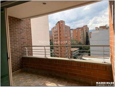 Apartamento de 3 alcobas en venta en Laureles, Medellín, 104 m² · foto 5 de 20
