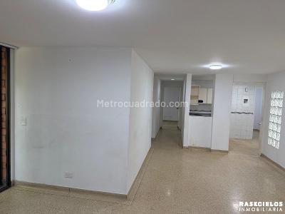 Apartamento en venta en Belen Malibu, Medellín · foto 8 de 20