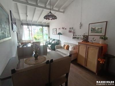 Apartamento de 3 alcobas en venta en Laureles, Medellín, 107 m² · foto 2 de 20