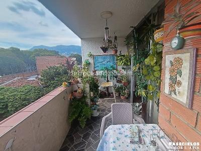 Apartamento de 3 alcobas en venta en Laureles, Medellín, 107 m² · foto 7 de 20