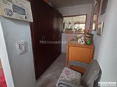 Apartamento de 3 alcobas en venta en Laureles, Medellín, 107 m² · foto 17 de 20