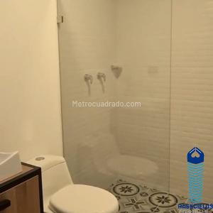Apartaestudio en venta en El Nogal, Medellín, 90 m² · foto 7 de 10