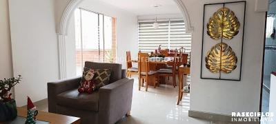 Apartamento de 5 alcobas en venta en Loma De Los Bernal, Medellín, 156 m² · foto 6 de 14