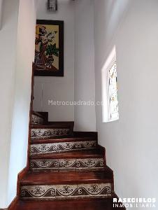 Apartamento de 5 alcobas en venta en Loma De Los Bernal, Medellín, 156 m² · foto 10 de 14