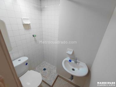 Apartamento de 3 alcobas en arriendo en El Velodromo, Medellín, 120 m² · foto 18 de 18