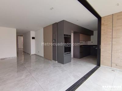 Apartamento en arriendo en Laureles, Medellín · foto 4 de 20