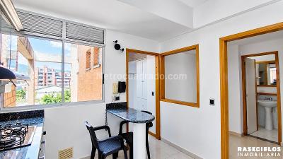 Apartamento en arriendo en Laureles, Medellín · foto 4 de 20