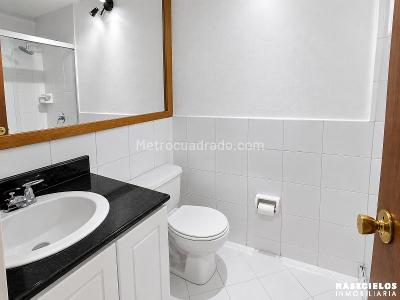 Apartamento en arriendo en Laureles, Medellín · foto 13 de 20